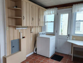 Washer and dryer in private enclosed porch
